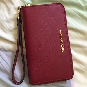 Michael Kors Large Jet Set Travel Wallet